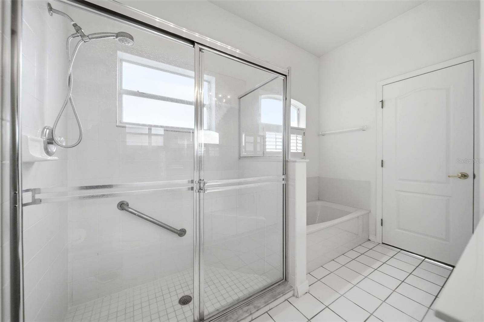 Primary En-Suite