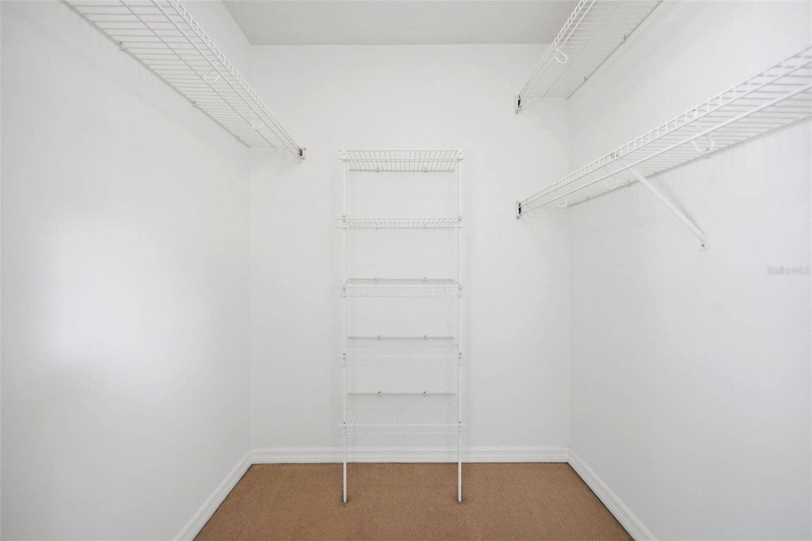 Bedroom 2 Walk-in Closet