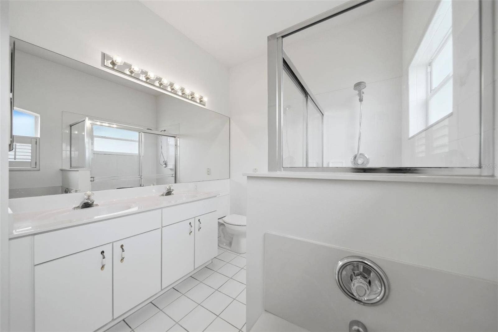 Primary En-Suite