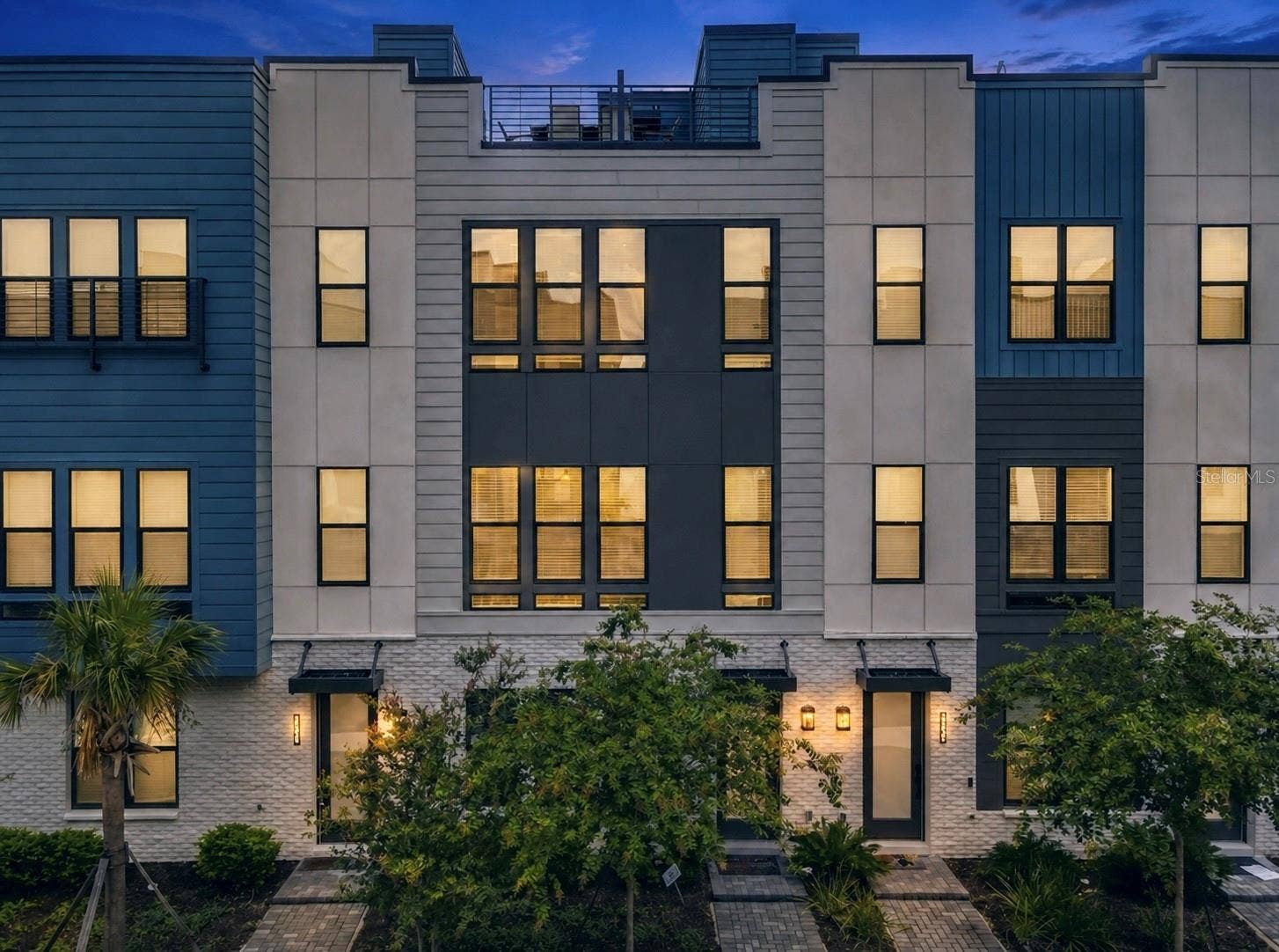 2154 WHITNEY MARSH ALLEY, Orlando, FL 32804 Front (Twilight)