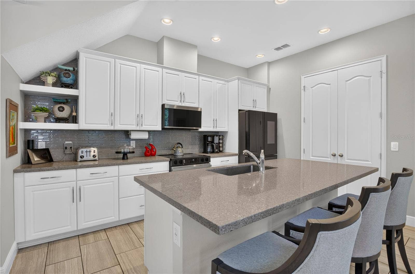 8163 UPPER PERSE CIRCLE, Orlando, FL 32827 8163 UPPER PERSE CIRCLE, Orlando, FL 32827
