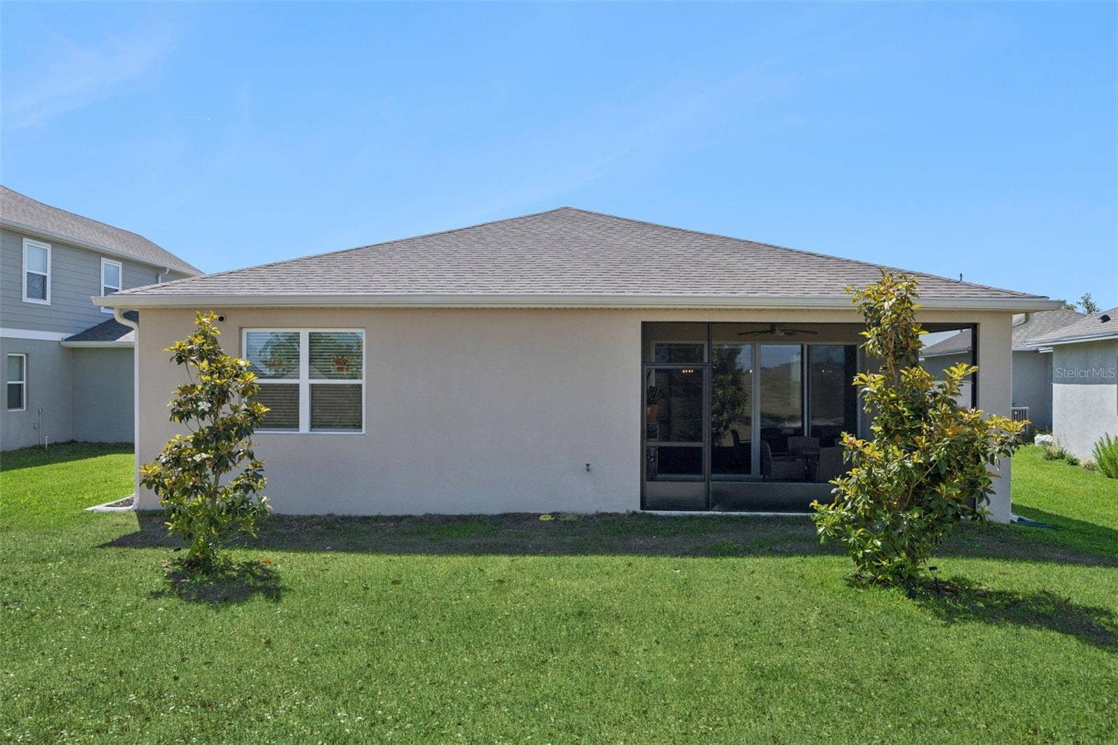 10053 SPRING LAKE DRIVE, Clermont, FL 34711 10053 SPRING LAKE DRIVE, Clermont, FL 34711