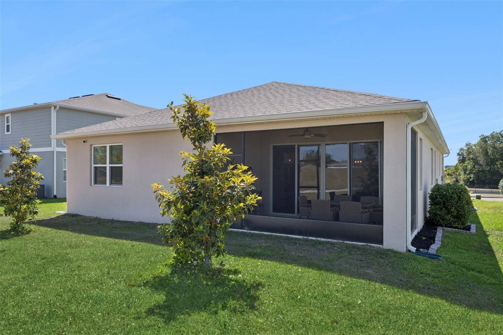 10053 SPRING LAKE DRIVE, Clermont, FL 34711 10053 SPRING LAKE DRIVE, Clermont, FL 34711