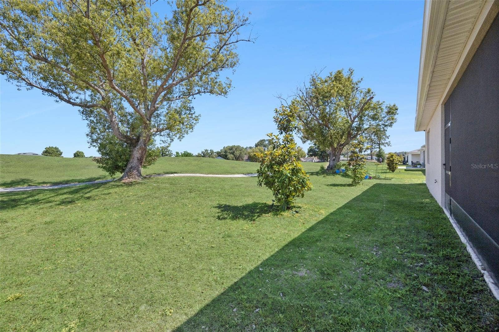 10053 SPRING LAKE DRIVE, Clermont, FL 34711 10053 SPRING LAKE DRIVE, Clermont, FL 34711