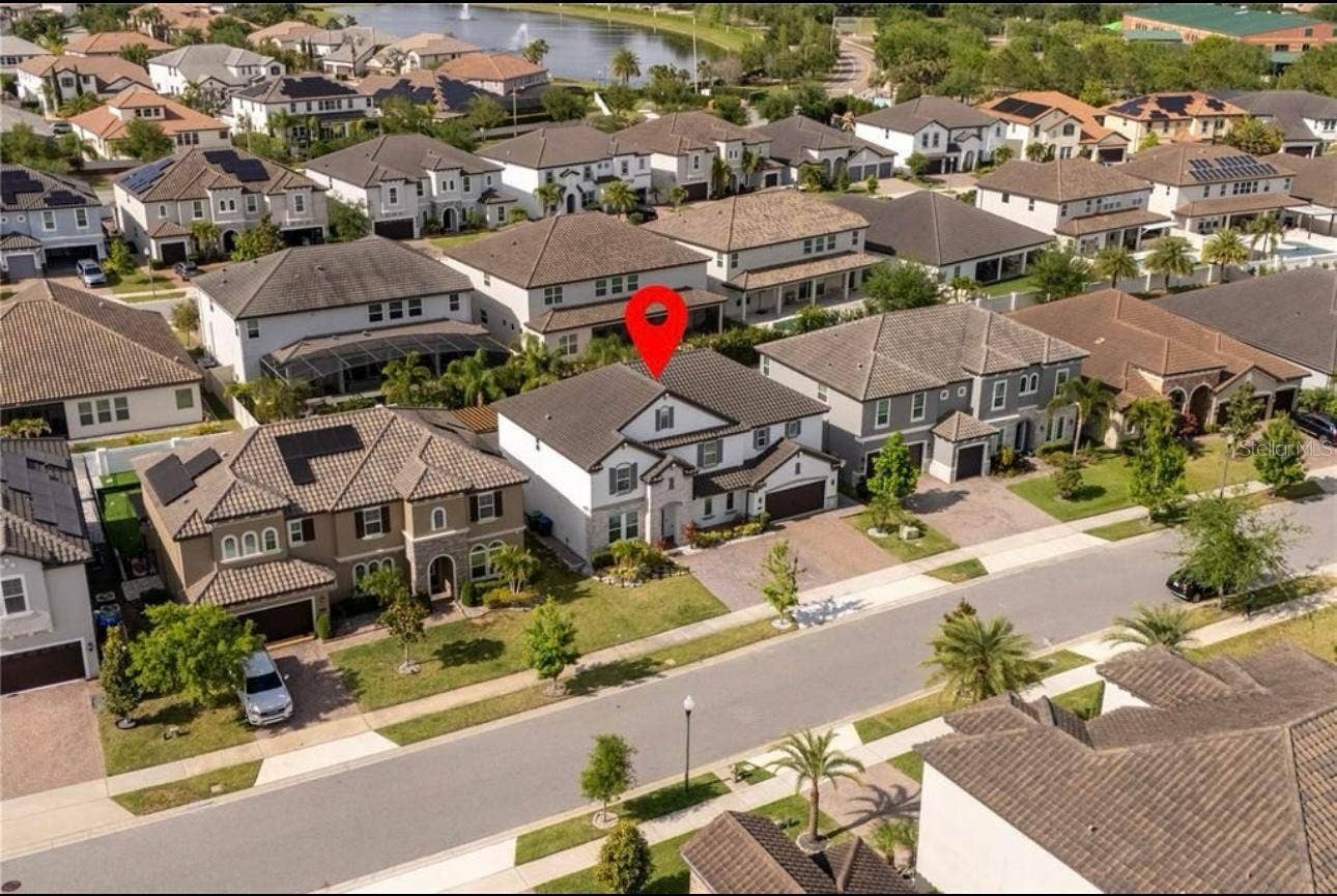 8109 LUDINGTON CIRCLE, Orlando, FL 32836 8109 LUDINGTON CIRCLE, Orlando, FL 32836