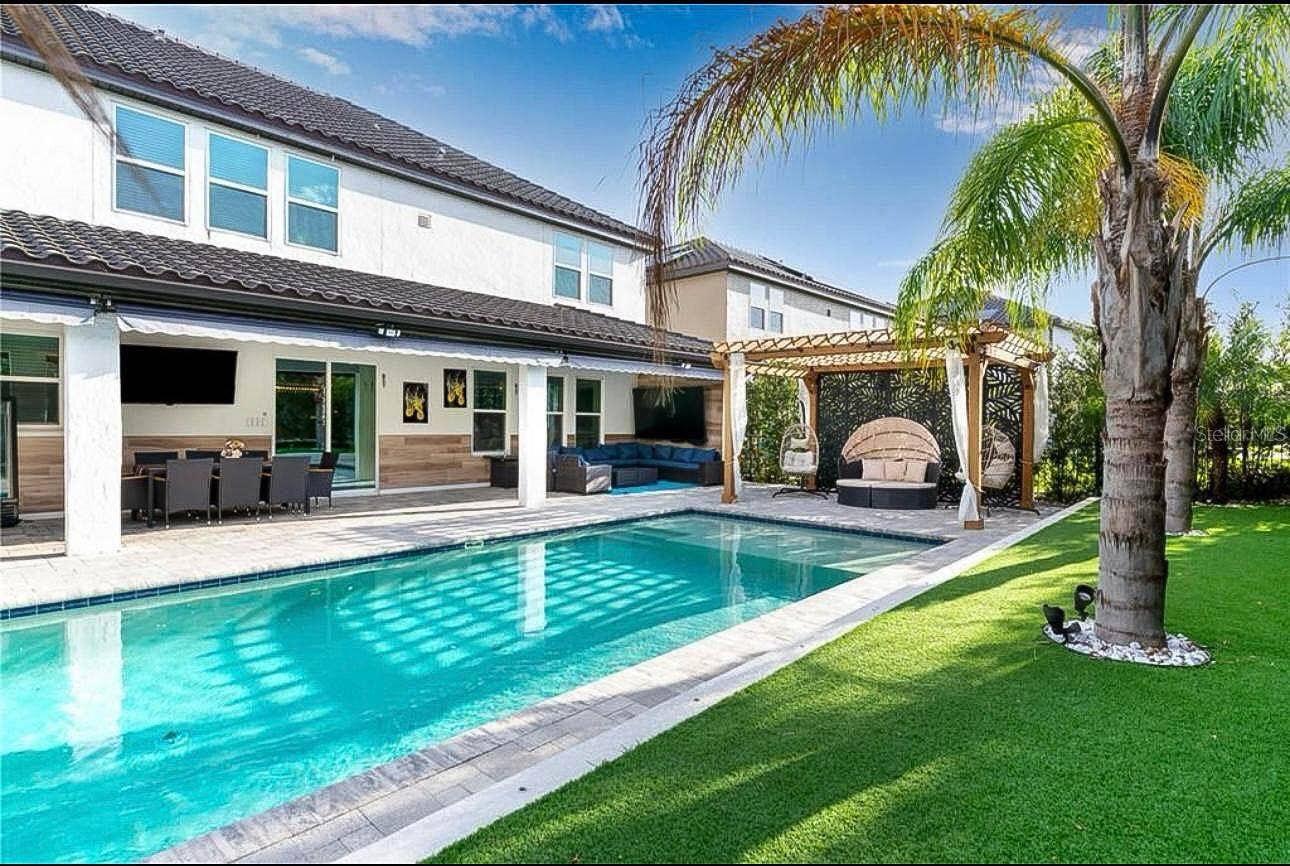 8109 LUDINGTON CIRCLE, Orlando, FL 32836 8109 LUDINGTON CIRCLE, Orlando, FL 32836