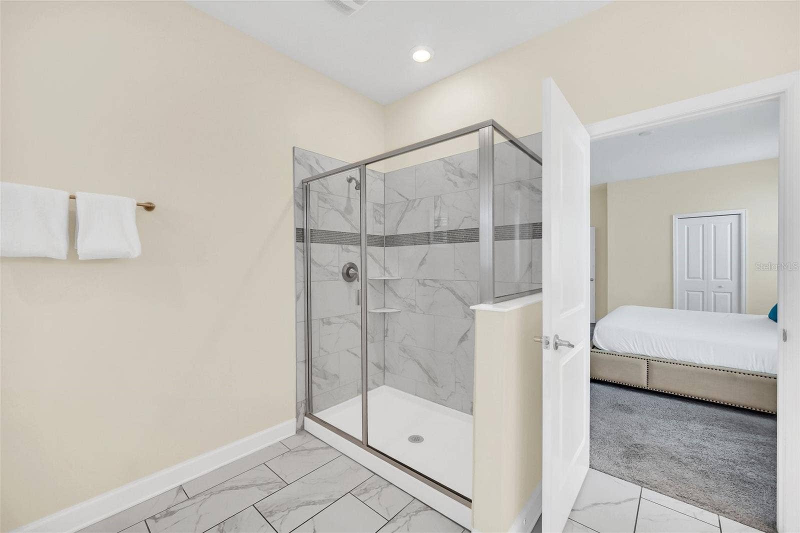 1652 MOON VALLEY DRIVE, Davenport, FL 33896 1652 MOON VALLEY DRIVE, Davenport, FL 33896