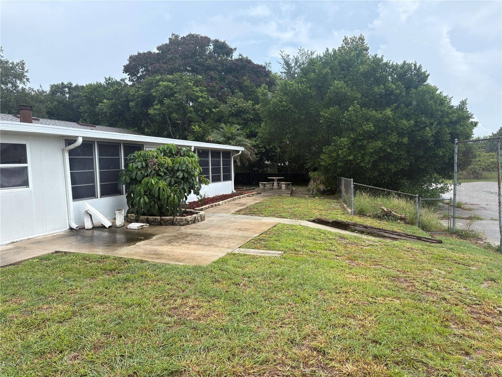 3690 DALE COURT, Mount Dora, FL 32757 3690 DALE COURT, Mount Dora, FL 32757