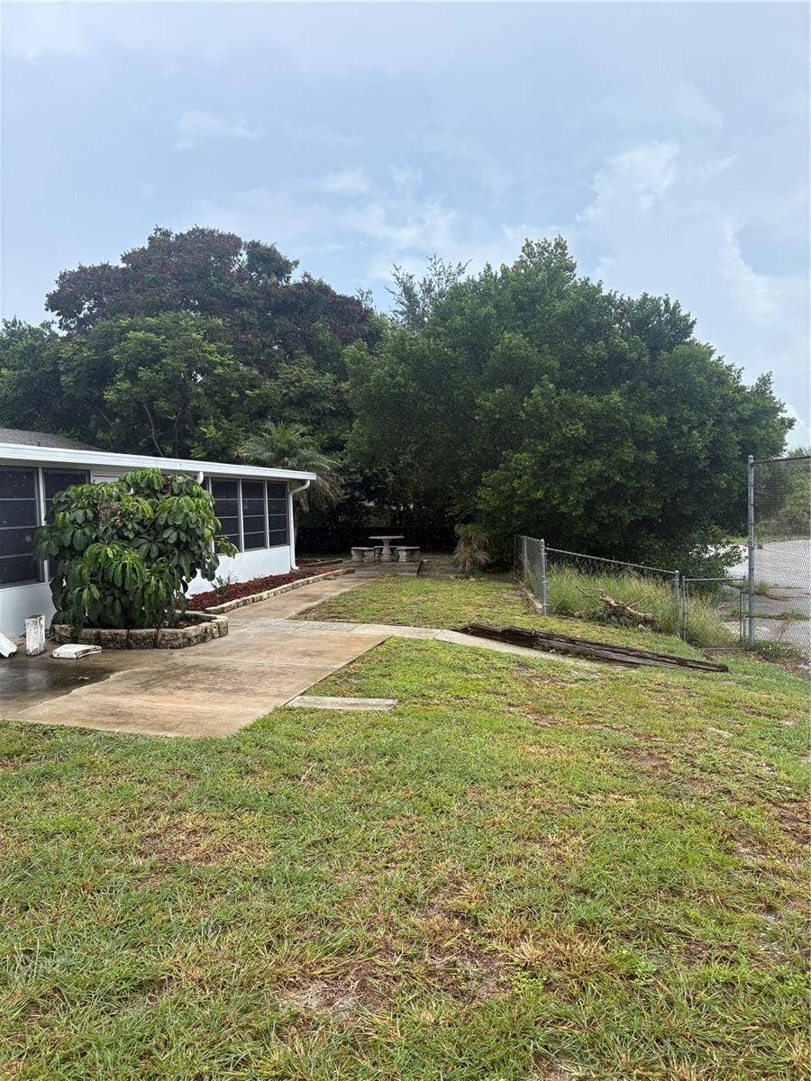 3690 DALE COURT, Mount Dora, FL 32757 3690 DALE COURT, Mount Dora, FL 32757