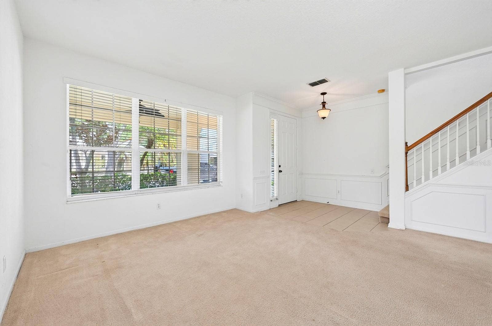 13424 HOPKINTON COURT, Windermere, FL 34786 Formal Living.
