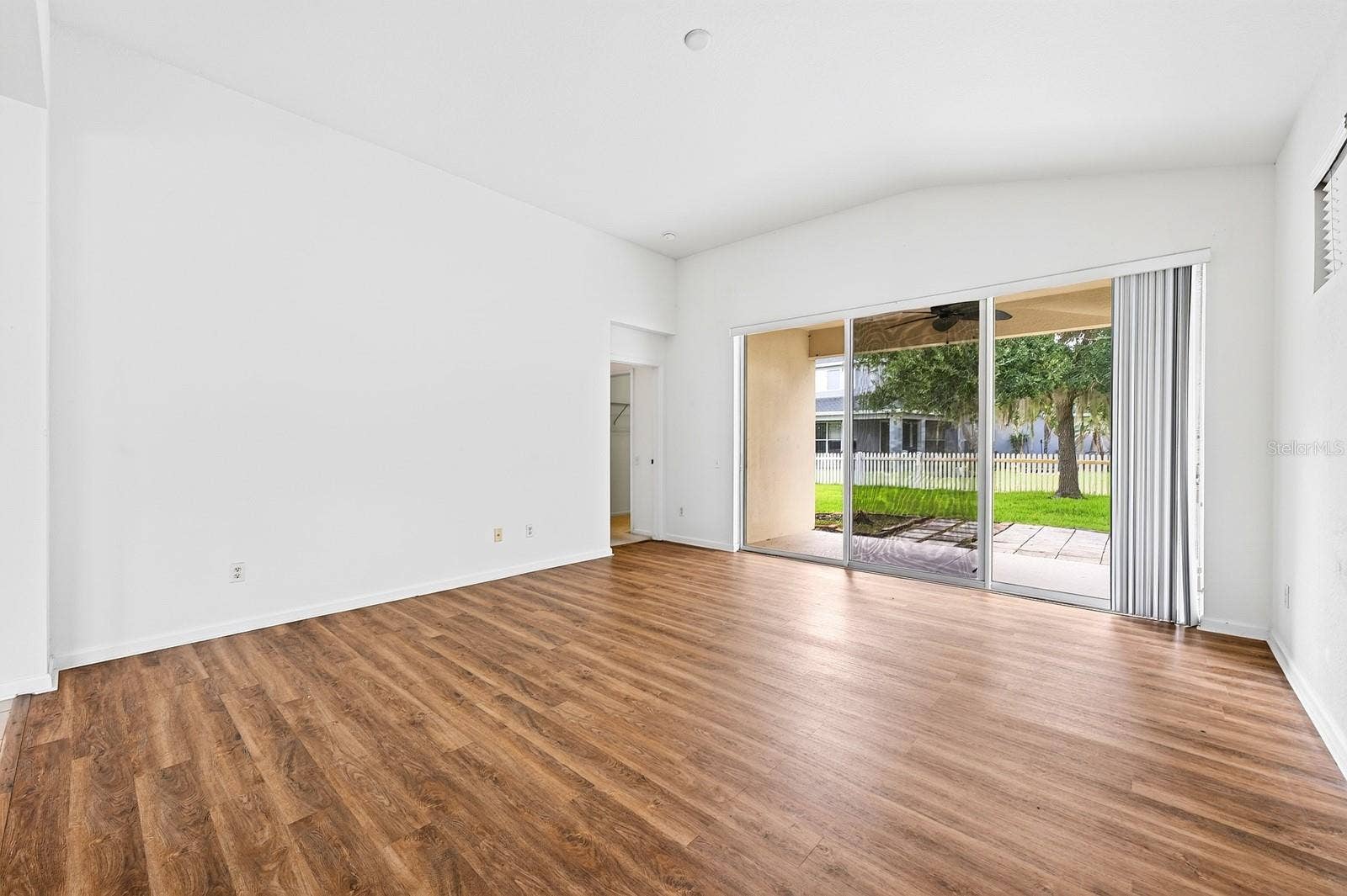13424 HOPKINTON COURT, Windermere, FL 34786 Family Room.