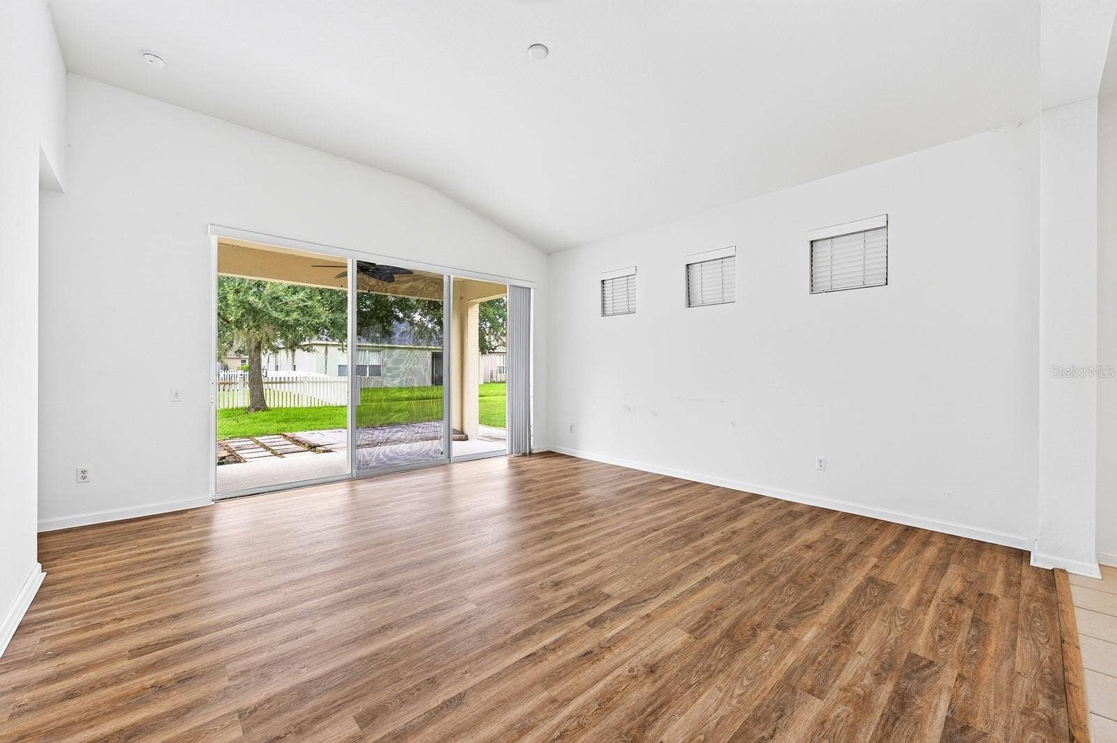 13424 HOPKINTON COURT, Windermere, FL 34786 Family Room.