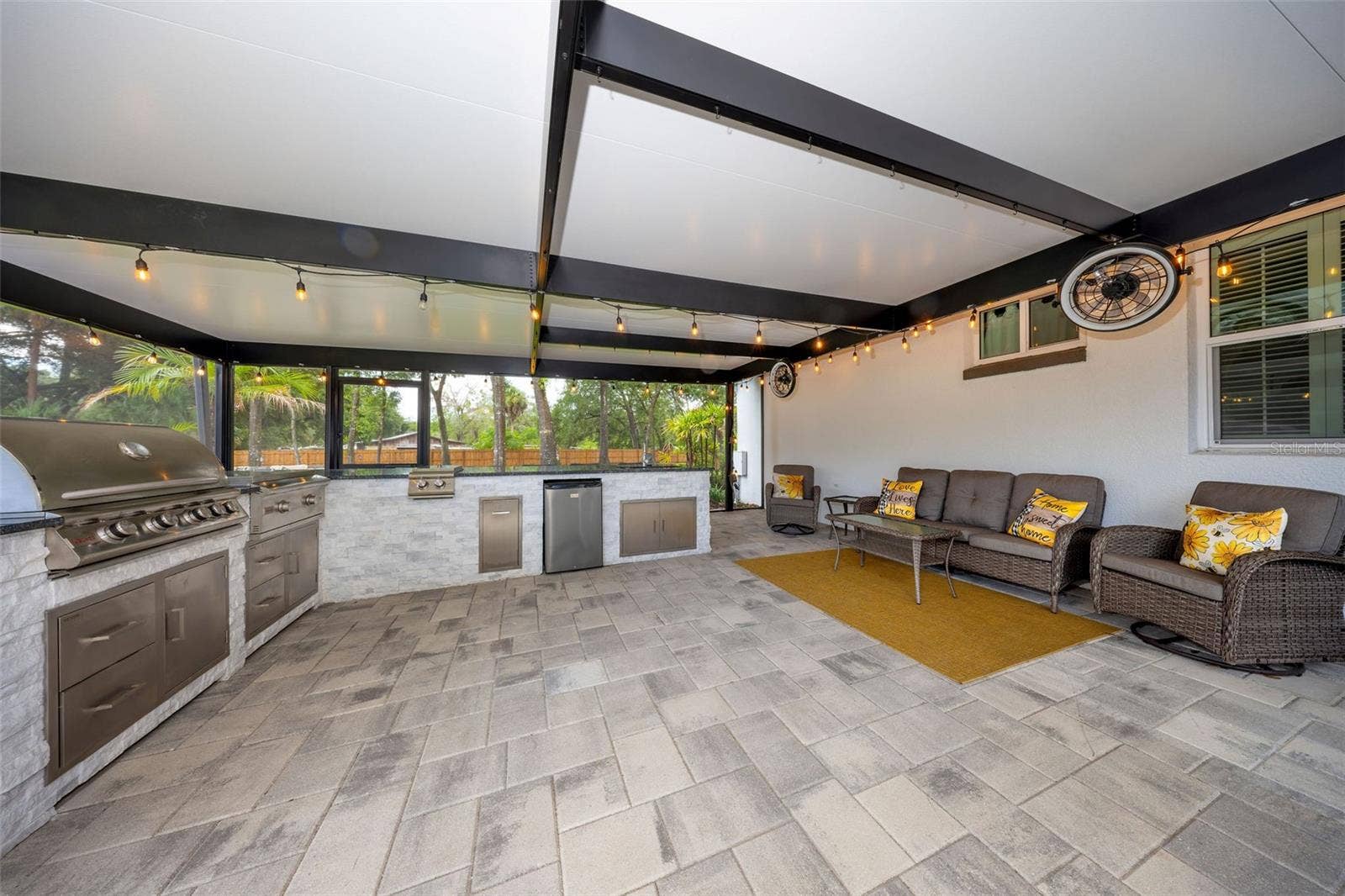 315 N ORANGE AVENUE, Sanford, FL 32771 315 N ORANGE AVENUE, Sanford, FL 32771