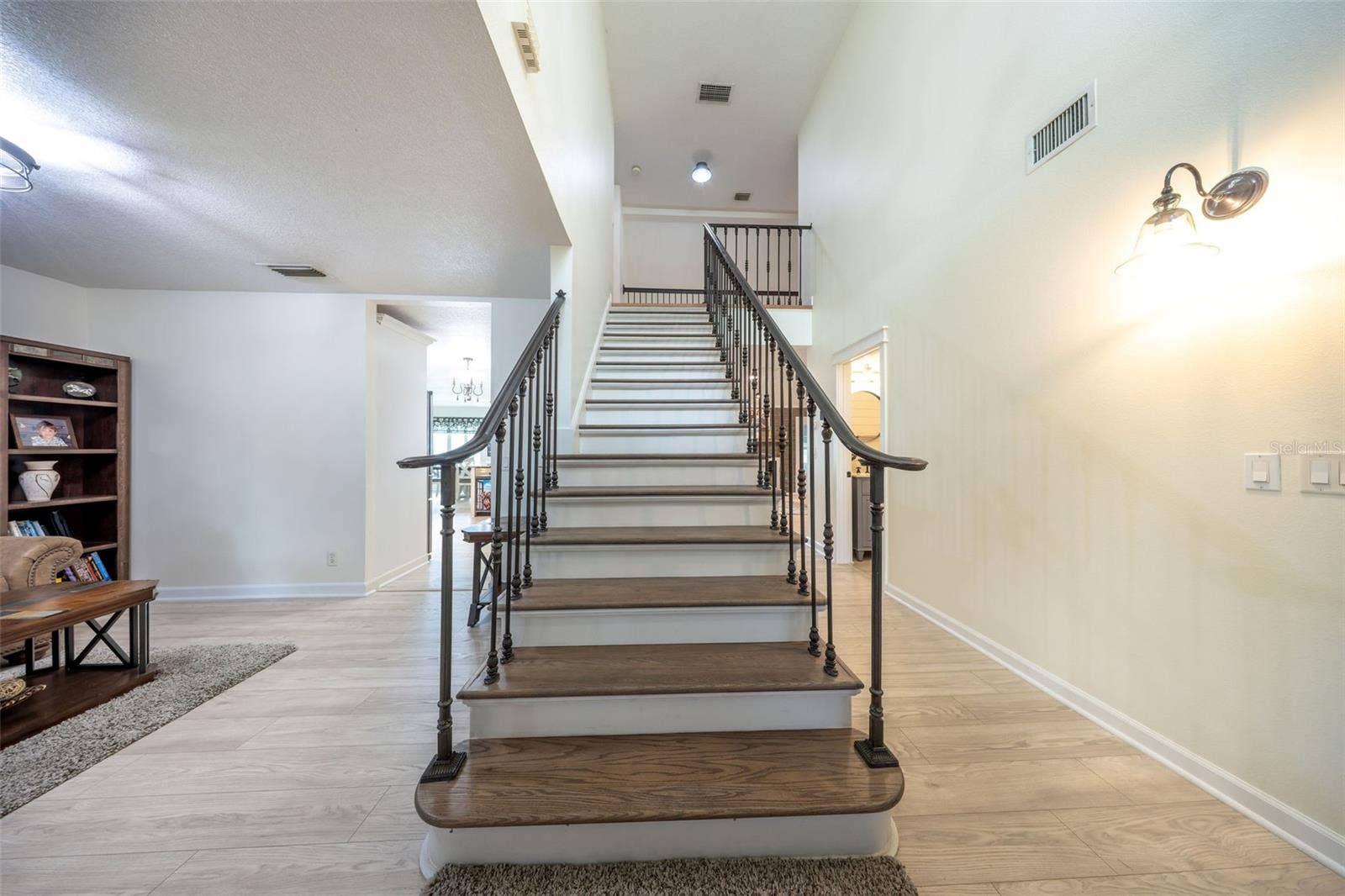315 N ORANGE AVENUE, Sanford, FL 32771 315 N ORANGE AVENUE, Sanford, FL 32771