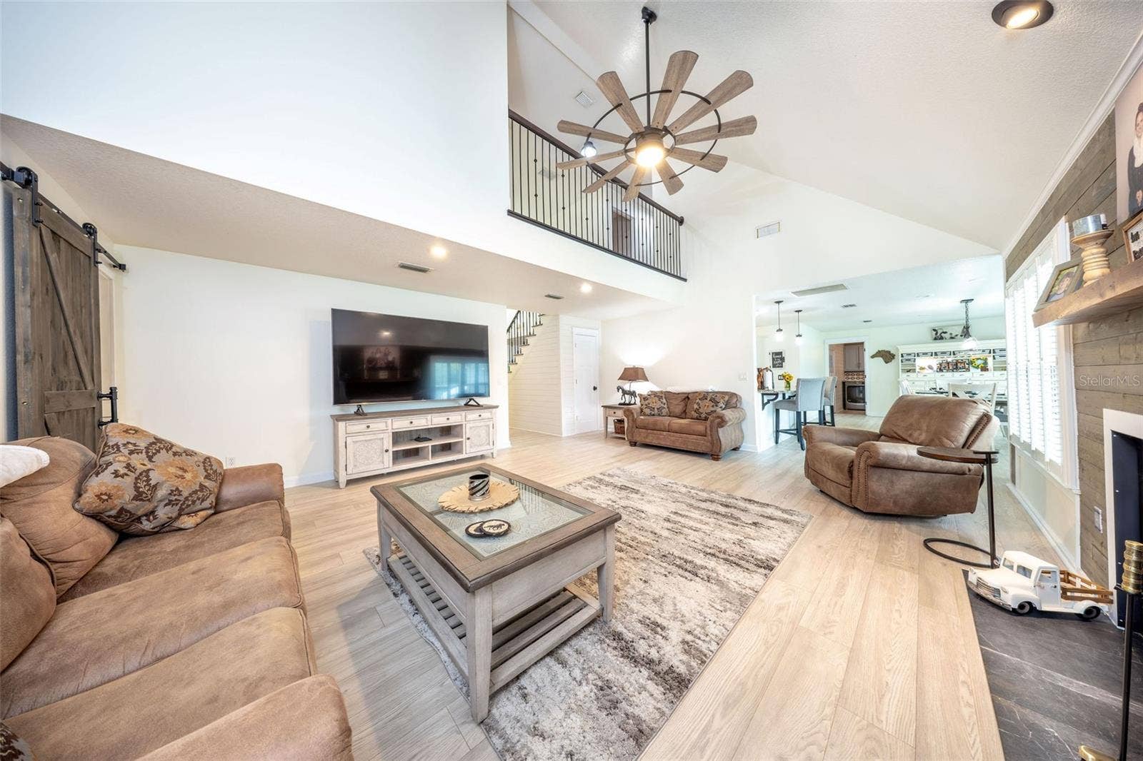 315 N ORANGE AVENUE, Sanford, FL 32771 315 N ORANGE AVENUE, Sanford, FL 32771