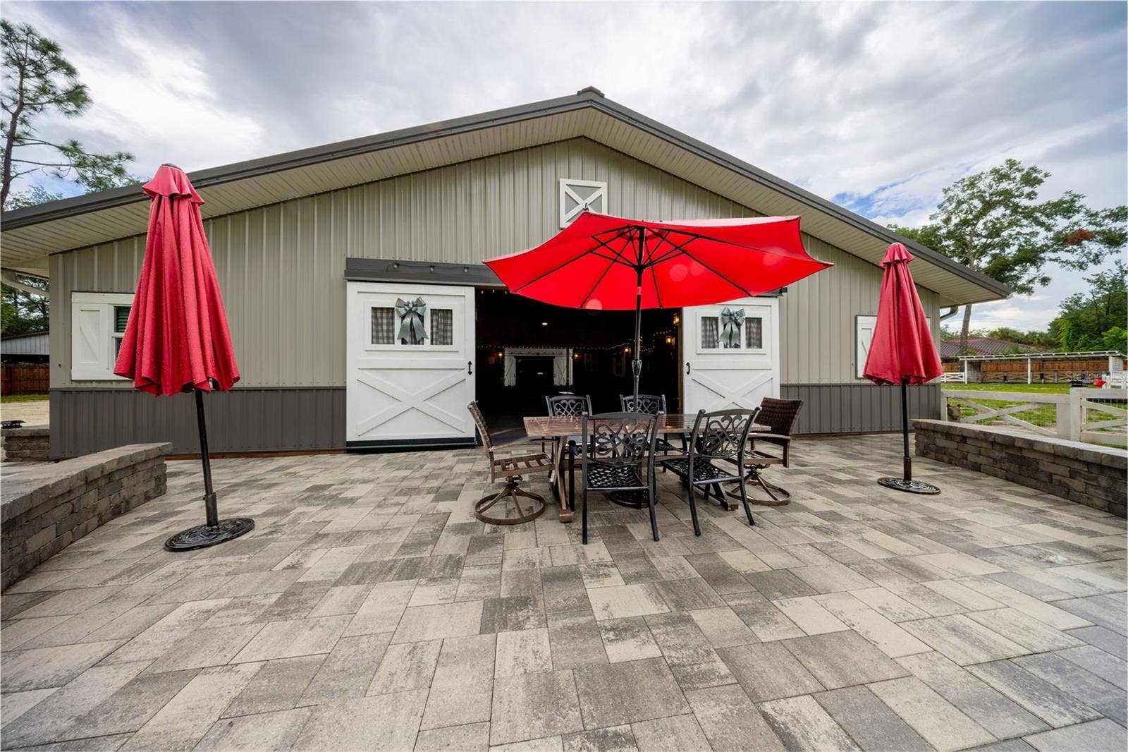 315 N ORANGE AVENUE, Sanford, FL 32771 315 N ORANGE AVENUE, Sanford, FL 32771