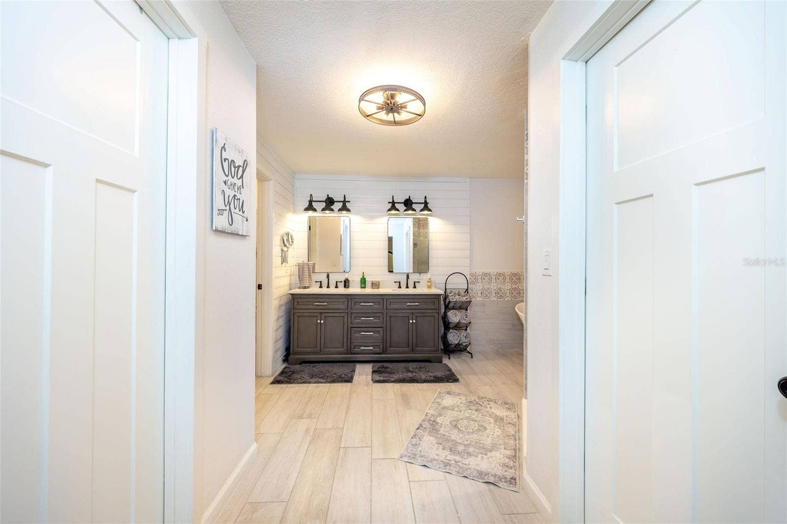 315 N ORANGE AVENUE, Sanford, FL 32771 315 N ORANGE AVENUE, Sanford, FL 32771