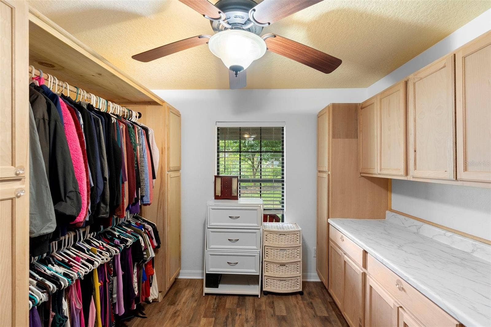 2016 LEWIS ROAD, Leesburg, FL 34748