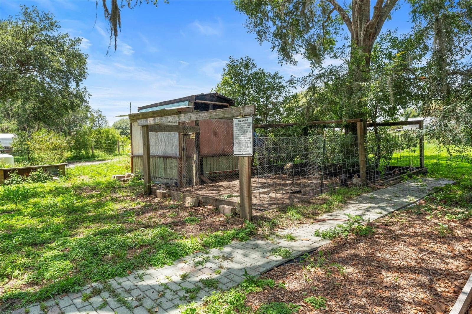 2016 LEWIS ROAD, Leesburg, FL 34748