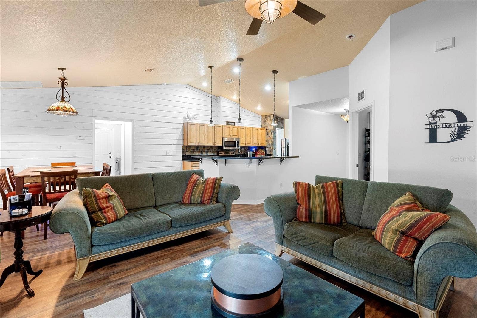 2016 LEWIS ROAD, Leesburg, FL 34748