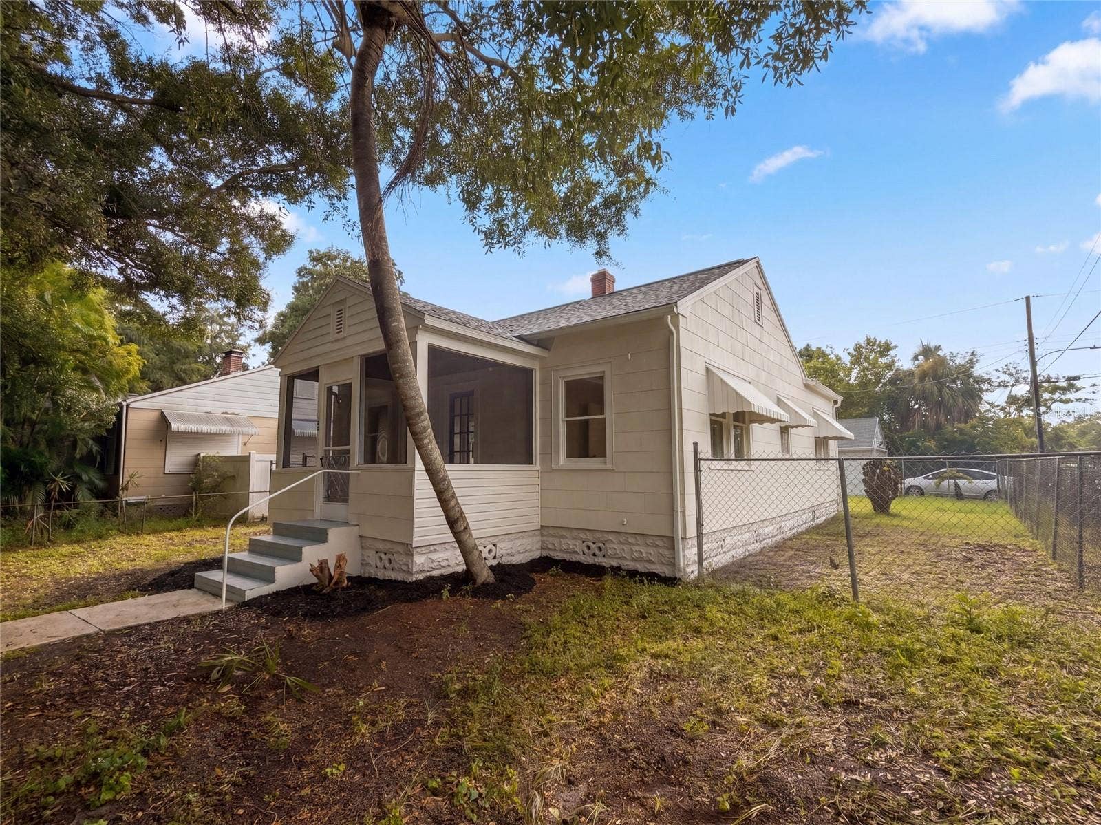1901 20TH AVENUE N, St Petersburg, FL 33713