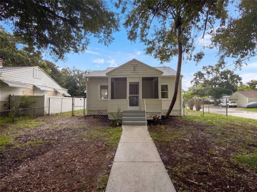 Property photo for 1901 20TH AVENUE N, St Petersburg, FL