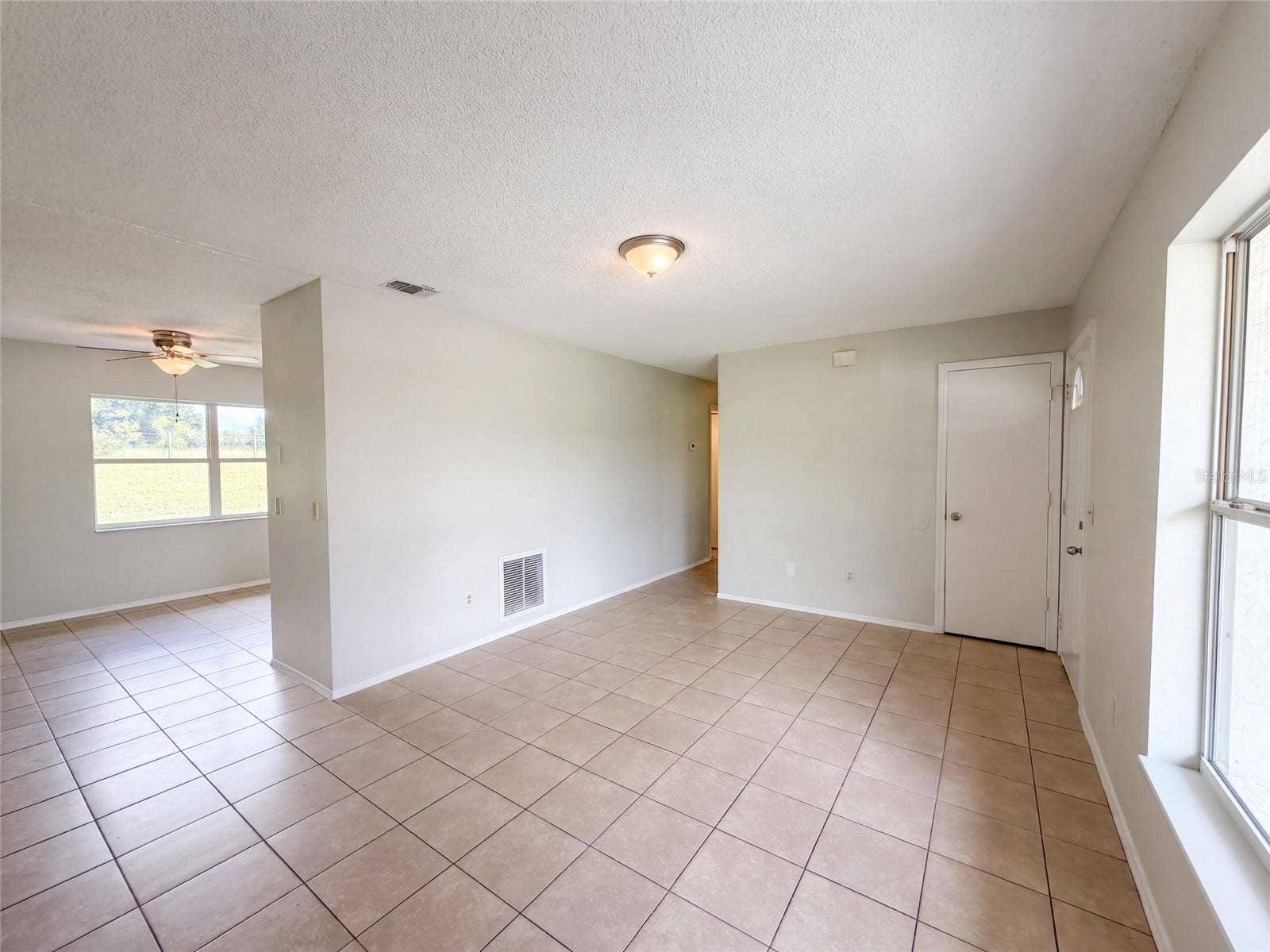 1262 PADGETT CIRCLE, Lady Lake, FL 32159 1262 PADGETT CIRCLE, Lady Lake, FL 32159