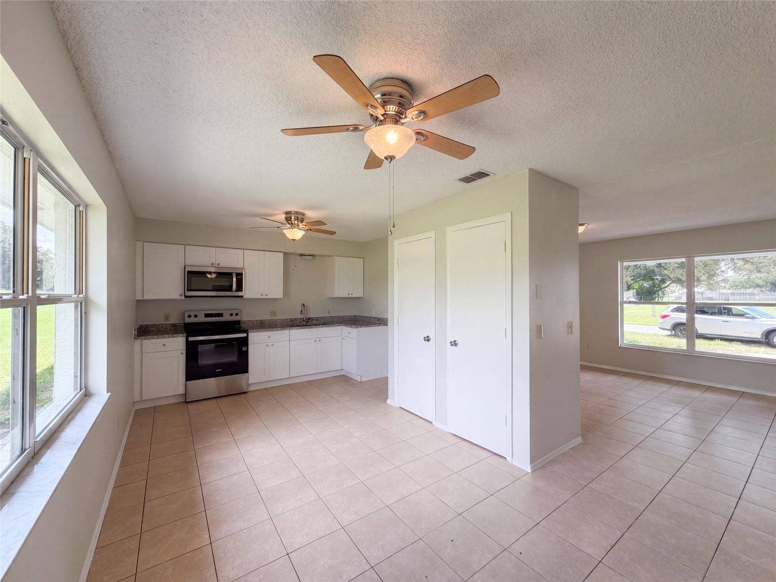 1262 PADGETT CIRCLE, Lady Lake, FL 32159 1262 PADGETT CIRCLE, Lady Lake, FL 32159