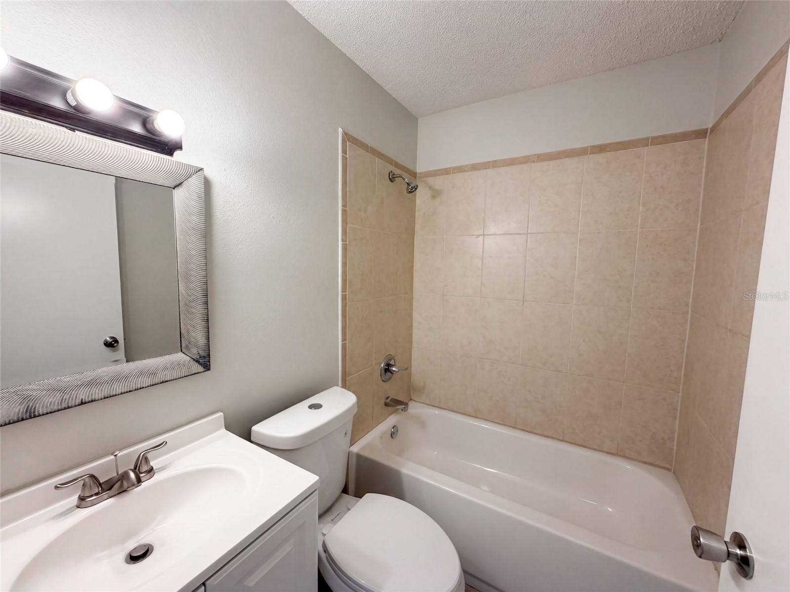 1262 PADGETT CIRCLE, Lady Lake, FL 32159 1262 PADGETT CIRCLE, Lady Lake, FL 32159