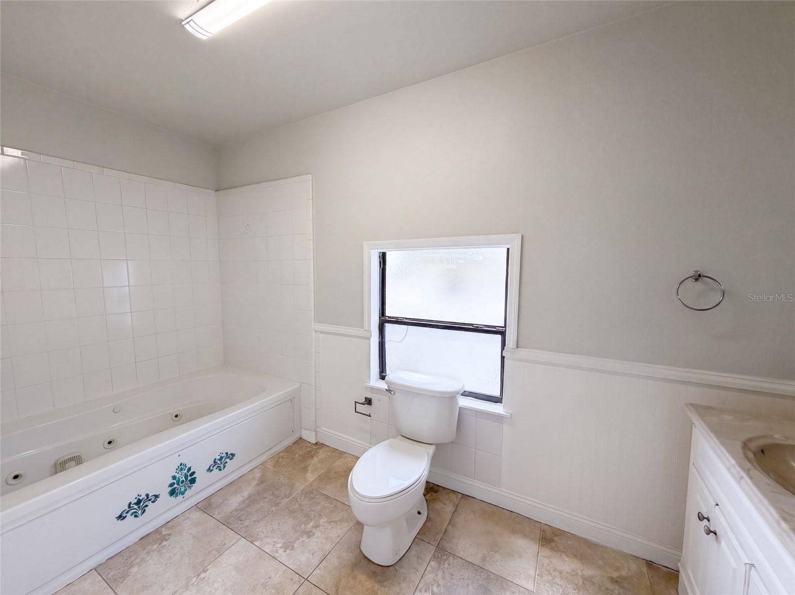 3225 CLEVELAND HEIGHTS BOULEVARD, Lakeland, FL 33803 3225 CLEVELAND HEIGHTS BOULEVARD, Lakeland, FL 33803