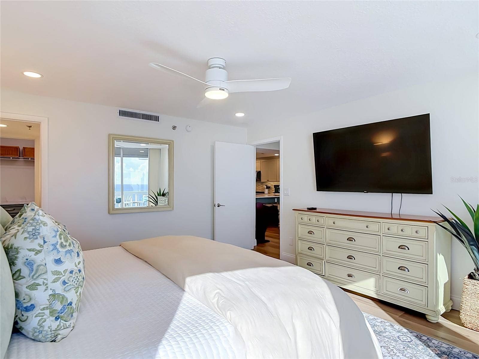 1051 OCEAN SHORE BOULEVARD, #904, Ormond Beach, FL 32176