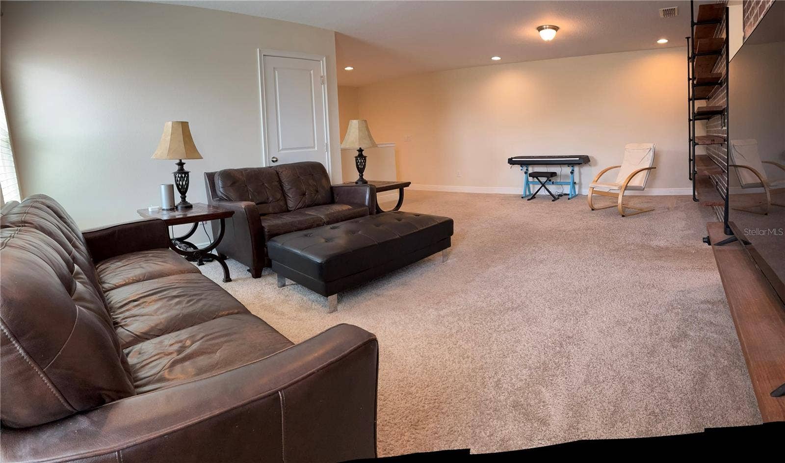 5631 GRAND SONATA AVENUE, Lutz, FL 33558 5631 GRAND SONATA AVENUE, Lutz, FL 33558