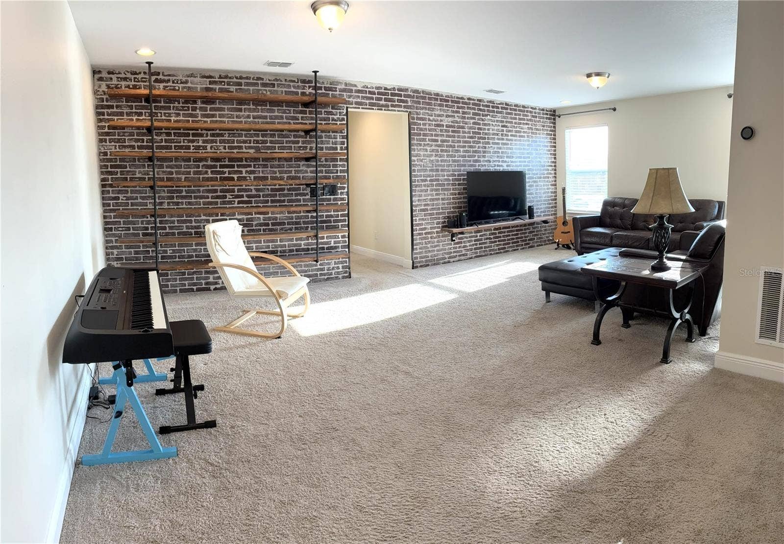 5631 GRAND SONATA AVENUE, Lutz, FL 33558 5631 GRAND SONATA AVENUE, Lutz, FL 33558