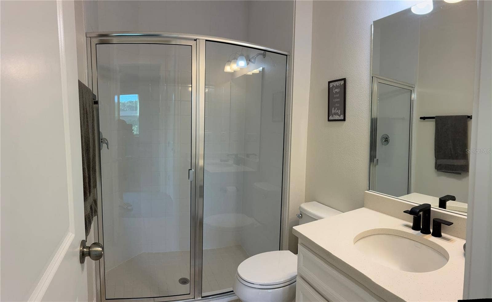 5631 GRAND SONATA AVENUE, Lutz, FL 33558 5631 GRAND SONATA AVENUE, Lutz, FL 33558