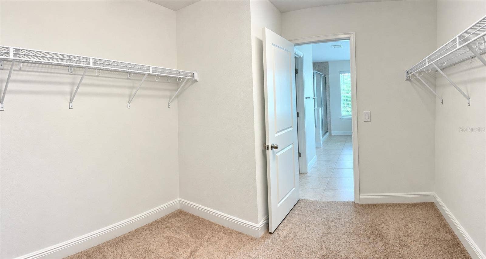 5631 GRAND SONATA AVENUE, Lutz, FL 33558 5631 GRAND SONATA AVENUE, Lutz, FL 33558