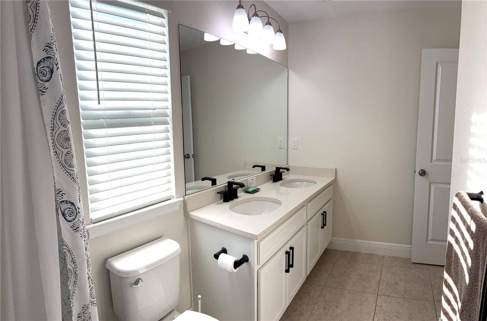 5631 GRAND SONATA AVENUE, Lutz, FL 33558 5631 GRAND SONATA AVENUE, Lutz, FL 33558