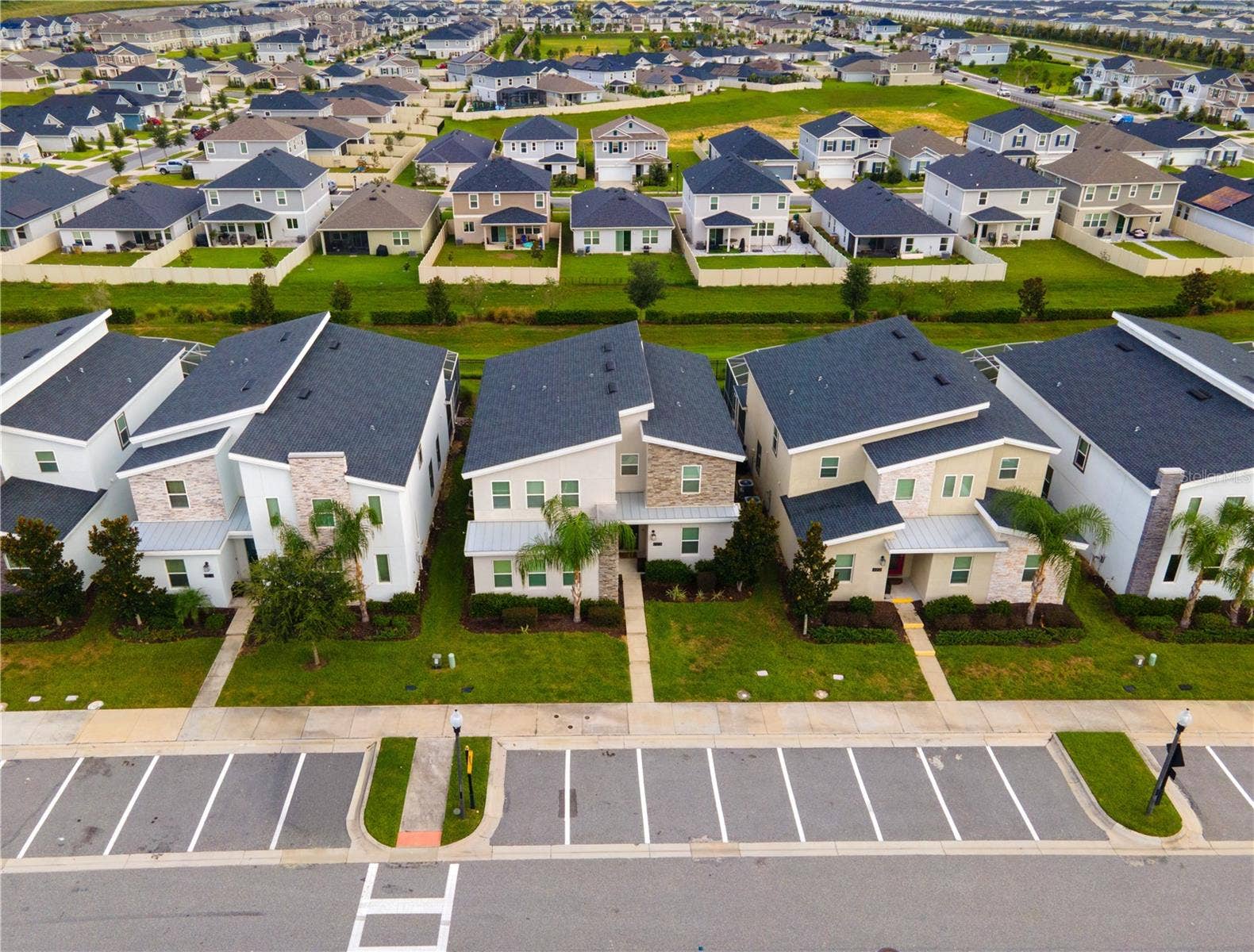 9308 SOMMERSET HILLS DRIVE, Davenport, FL 33896 9308 SOMMERSET HILLS DRIVE, Davenport, FL 33896