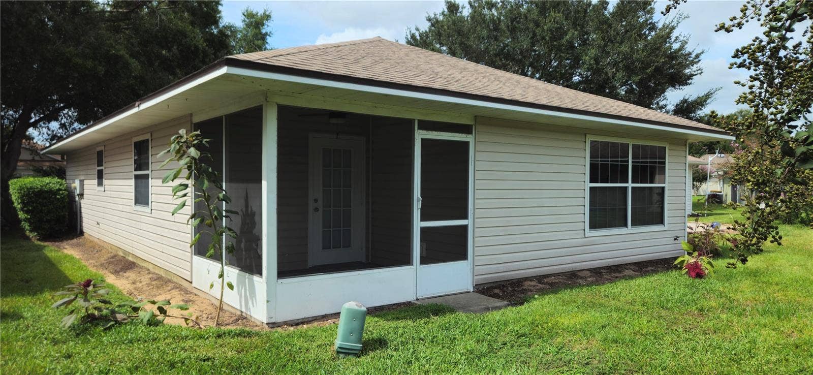 1568 GROVE COURT, Tavares, FL 32778 1568 GROVE COURT, Tavares, FL 32778