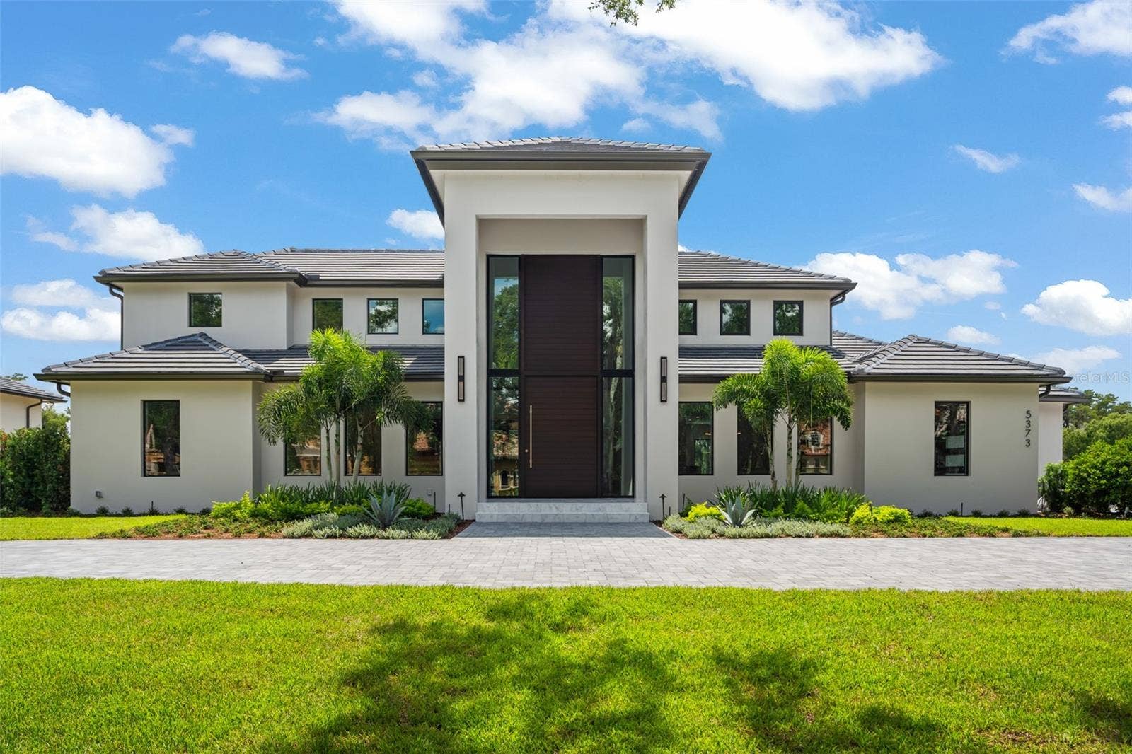 5373 ISLEWORTH COUNTRY CLUB DRIVE, Windermere, FL 34786 5373 ISLEWORTH COUNTRY CLUB DRIVE, Windermere, FL 34786