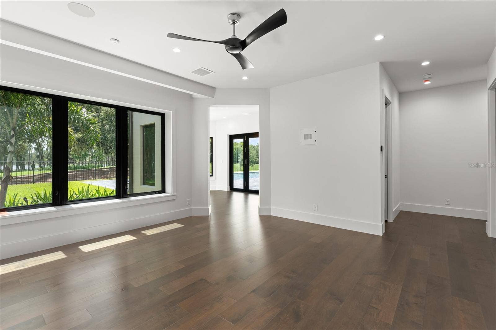 5373 ISLEWORTH COUNTRY CLUB DRIVE, Windermere, FL 34786 5373 ISLEWORTH COUNTRY CLUB DRIVE, Windermere, FL 34786