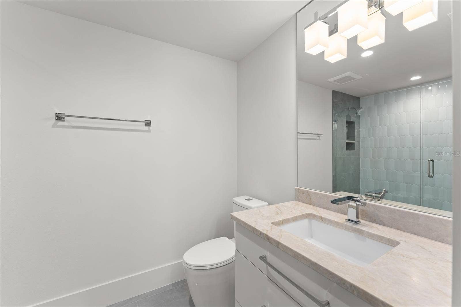 5373 ISLEWORTH COUNTRY CLUB DRIVE, Windermere, FL 34786 5373 ISLEWORTH COUNTRY CLUB DRIVE, Windermere, FL 34786