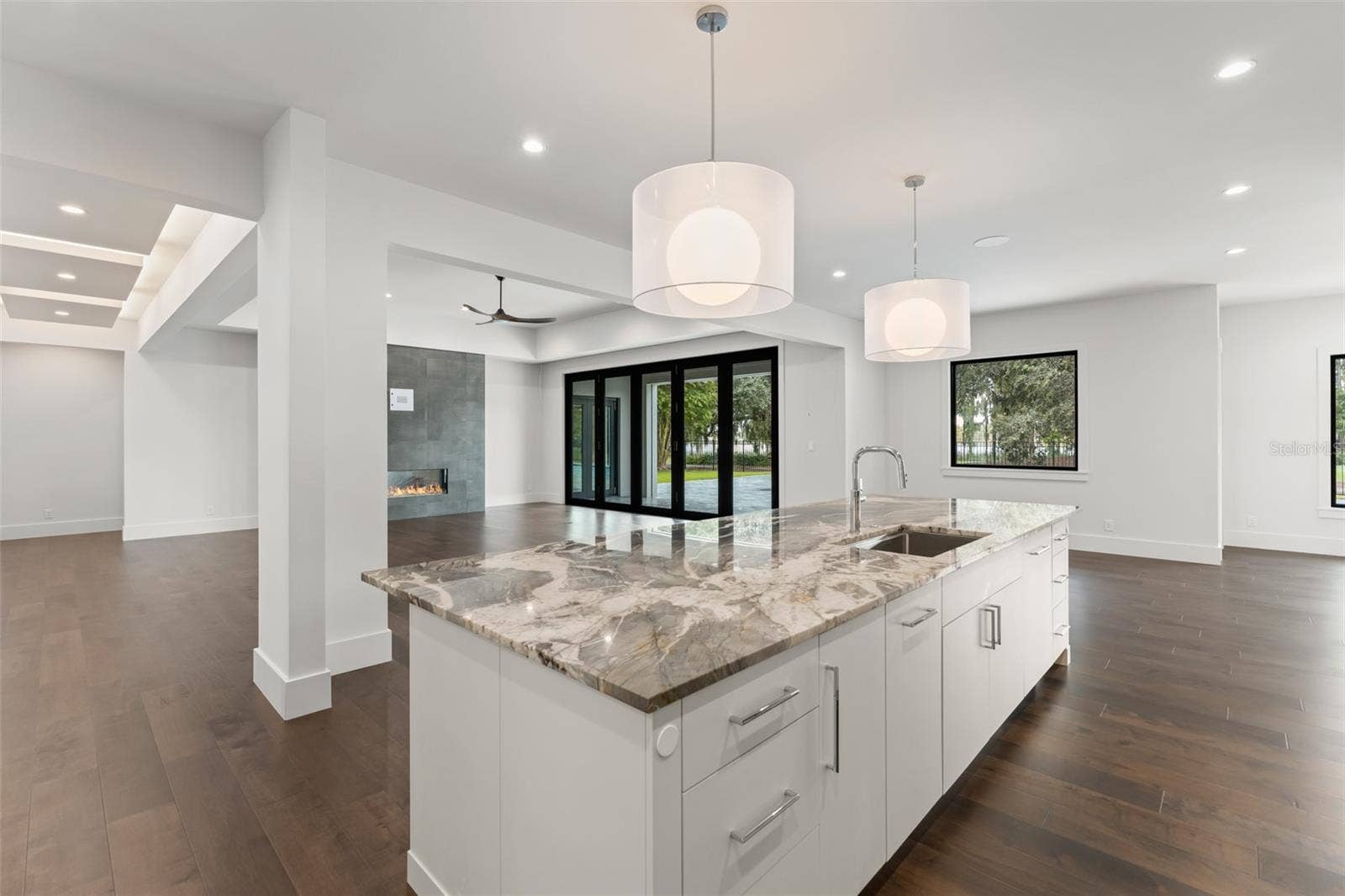 5373 ISLEWORTH COUNTRY CLUB DRIVE, Windermere, FL 34786 5373 ISLEWORTH COUNTRY CLUB DRIVE, Windermere, FL 34786