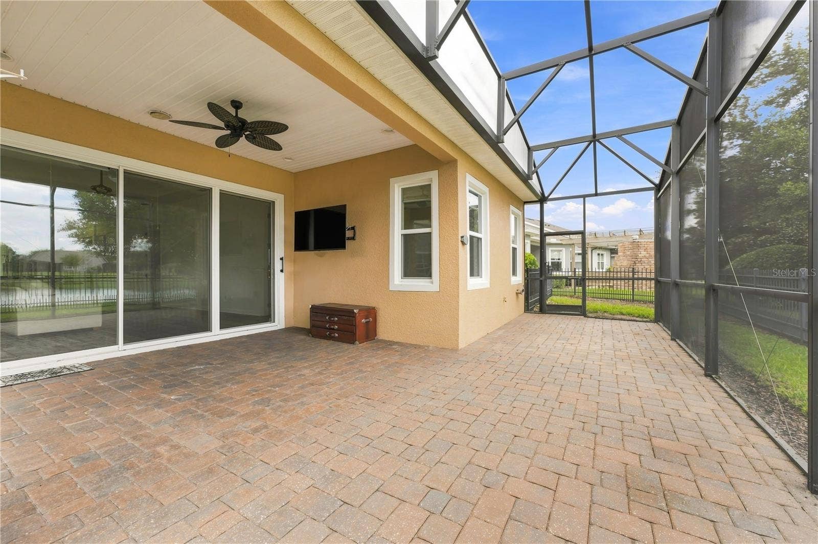 1051 GARDENSHIRE LANE, Deland, FL 32724