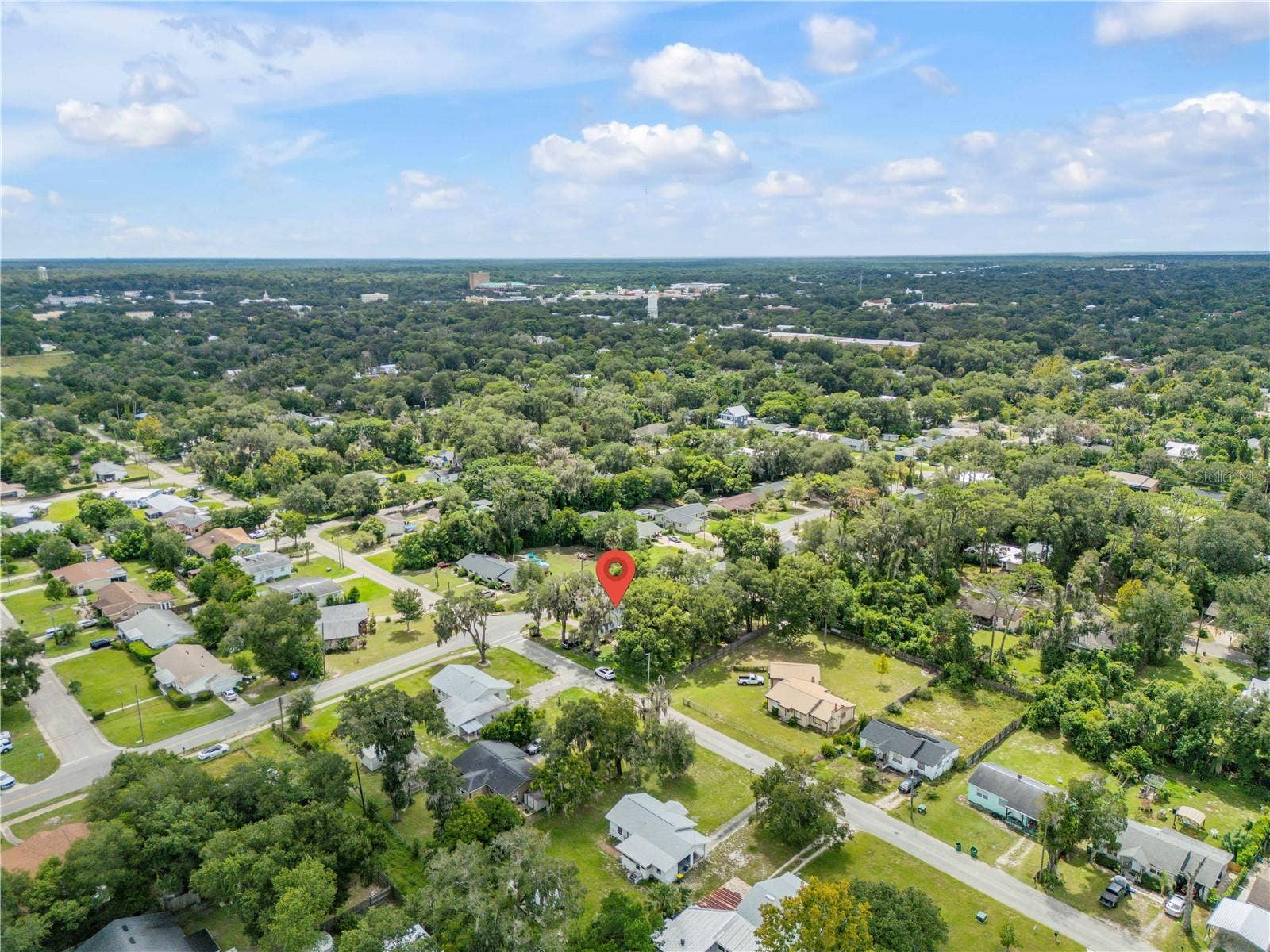 652 N STONE STREET, Deland, FL 32720 652 N STONE STREET, Deland, FL 32720