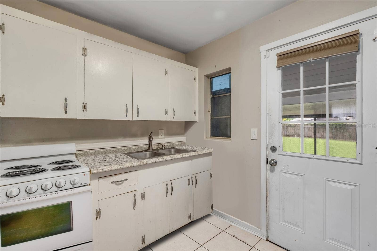 652 N STONE STREET, Deland, FL 32720 652 N STONE STREET, Deland, FL 32720