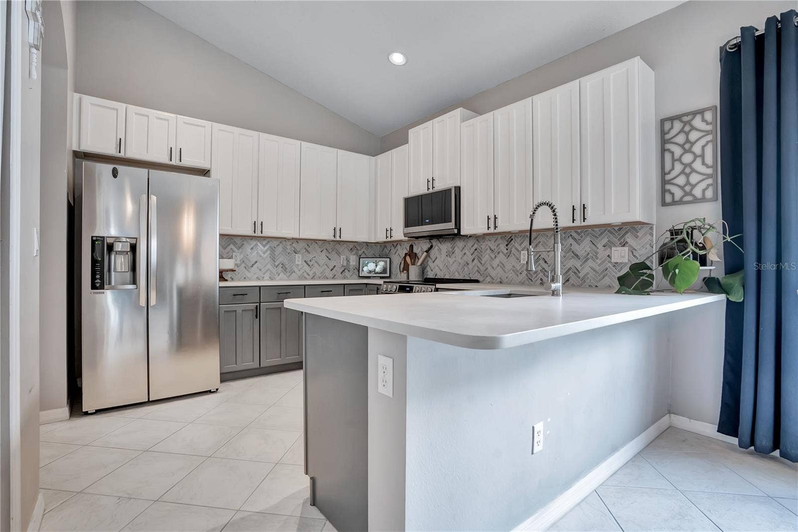 4610 REDMOND PLACE, Sanford, FL 32771 Kitchen view
