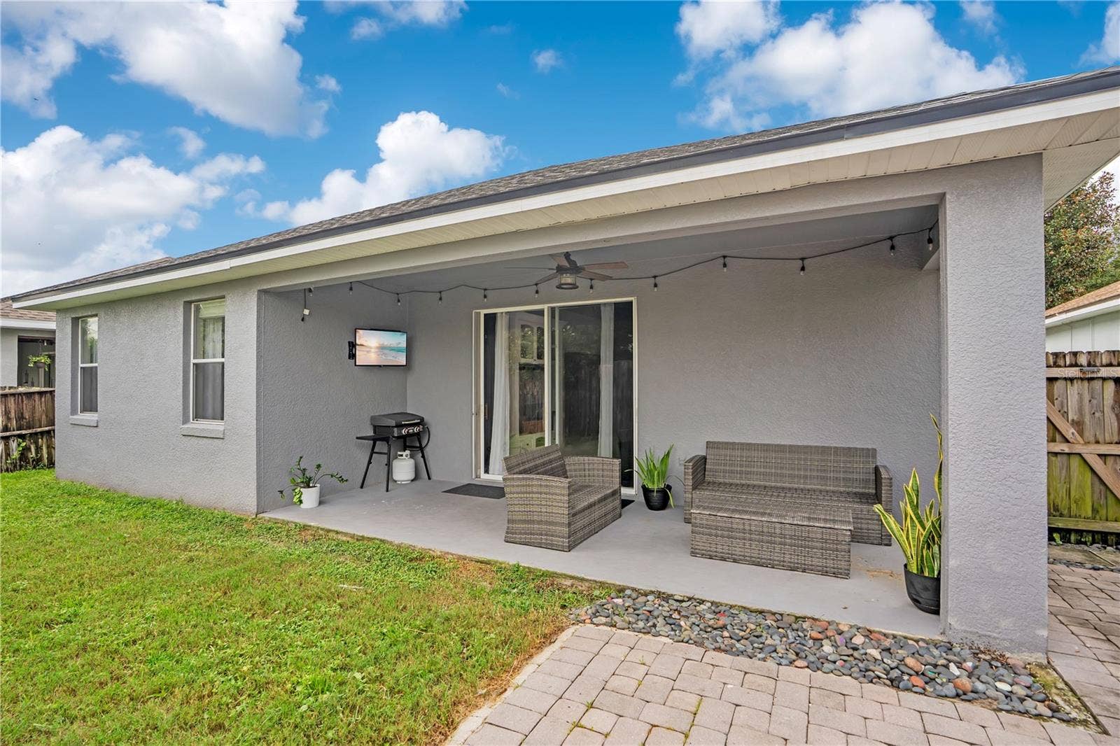 4610 REDMOND PLACE, Sanford, FL 32771 4610 REDMOND PLACE, Sanford, FL 32771