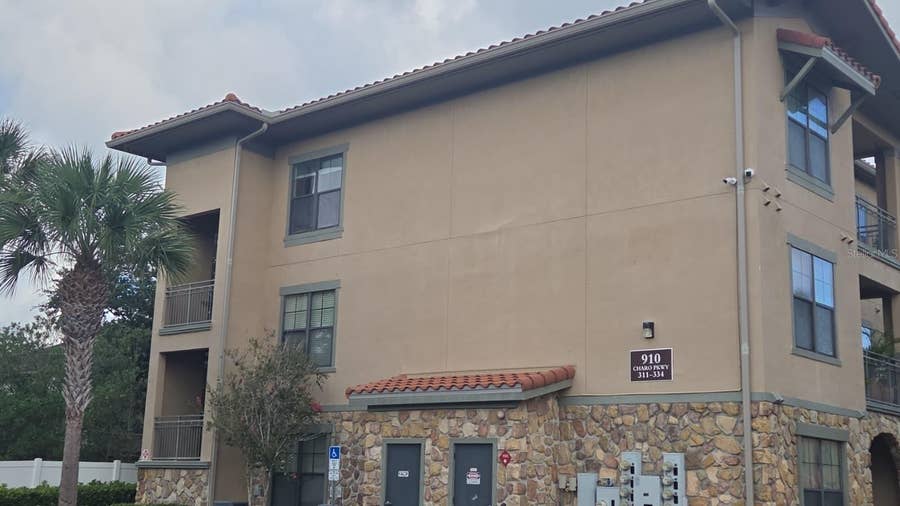 Property photo for 910 CHARO PARKWAY, #323, Davenport, FL