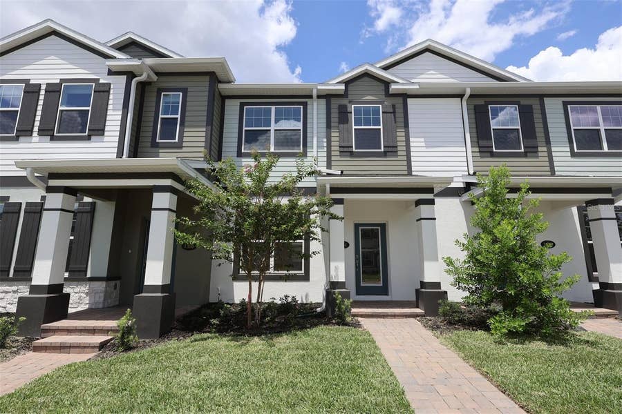Property photo for 1354 MOUNT ROYAL DRIVE, St Cloud, FL