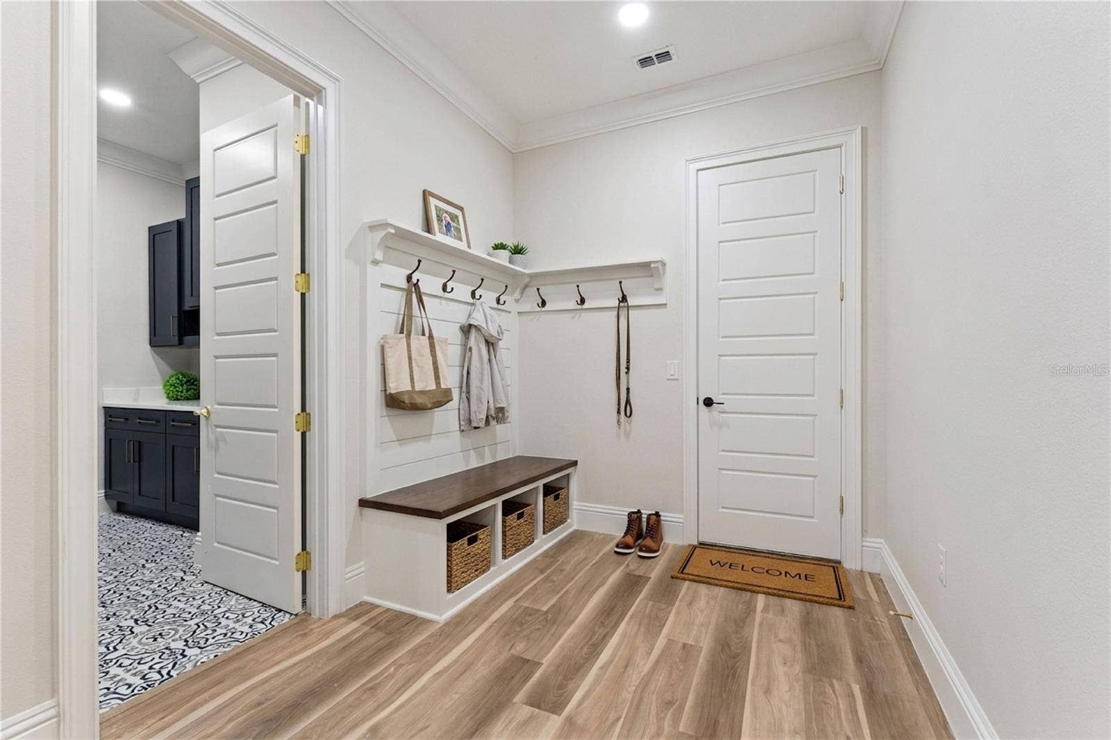 1614 JEANETTE STREET, Apopka, FL 32712 Virtual staged. Mud Room
